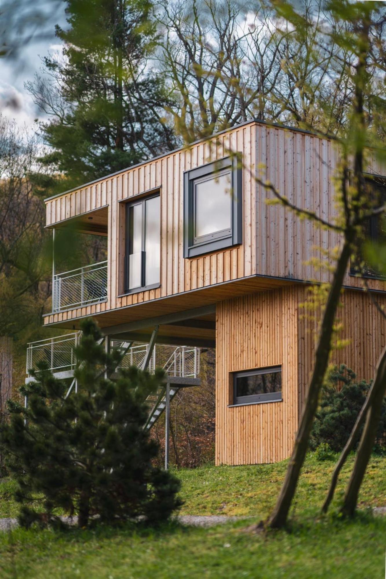 Baumwipfel-Resort "Lug Ins Land" Ilsenburg Exterior foto